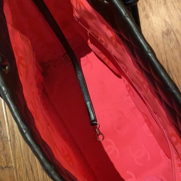 Chanel Cambon Bag - Picture 5 of 13